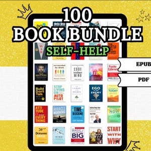 以下が含まれることがあります： セルフヘルプ本の表紙が100冊集められたデジタルタブレットの画面。画面は、上部に王冠、下部に星がついた黄色の背景で囲まれています。画面には「100 BOOK BUNDLE SELF-HELP」というテキストが表示されています。画面の下には「EPUB」と「PDF」という単語が表示されています。