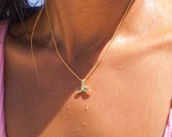 Whale Fluke Necklace, 18K Gold Charm, 40-45cm Adjustable, Waterproof Beach Jewelry, Whale Tail Pendant, Mermaidcore, Mermaid, Surfer, Boho