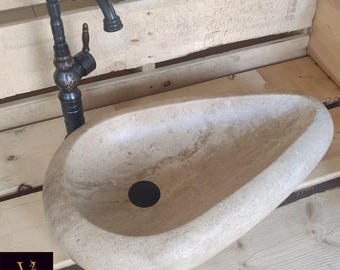 Pia de seixos de travertino artesanal: penteadeira de banheiro de pedra natural