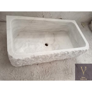 Zlew kuchenny z białego marmuru Carrara - surowy design - 100% naturalny kamień - ręcznie robiony - zlew rzeźbiony - projekt kuchni - rustykalny zlew marmurowy