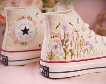 Converse Embroidered Shoes, Converse High Top Shoes,1970s Converse Chuck Taylor, Converse Customized flower bee embroidery wedding shoes