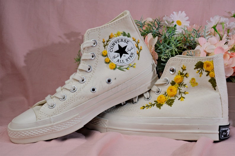 Converse Embroidered Shoes, Converse High Top Shoes,1970s Converse Chuck Taylor, Converse Customized Small Flower/ yellow rose embroidery image 3