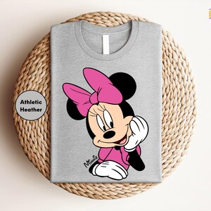 Comfort Colors Minnie Mouse T Shirt, Disney Minnie Shirt, Minnie Checkered Shirt, Disney Gift Shirts, Disney Shirts , Minnie Shirt Bild 4