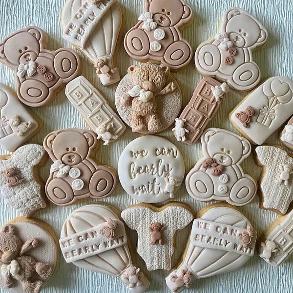 Teddy bear Baby shower biscuits, great gifts for friends & family or welcome to the world, gender reveal , fab party favors!