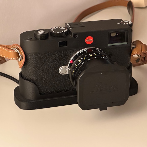 Leica M11 Charging Dock