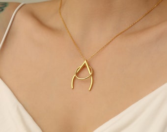 Cadeau Saint-Valentin, porte-bague en argent, collier en triangle, porte-alliance. Pendentif délicat, cadeau pour elle