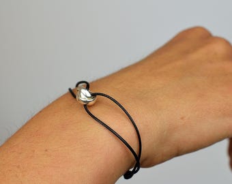Handmade 925 Sterling Silver Knot Bracelet, Three Interlocking Rings on Waxed Cord, Minimalist Artisan Jewelry, Unisex Design