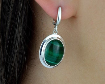 Royal green malachite solid silver earrings, Dainty retro earrings, Elegant long earrings