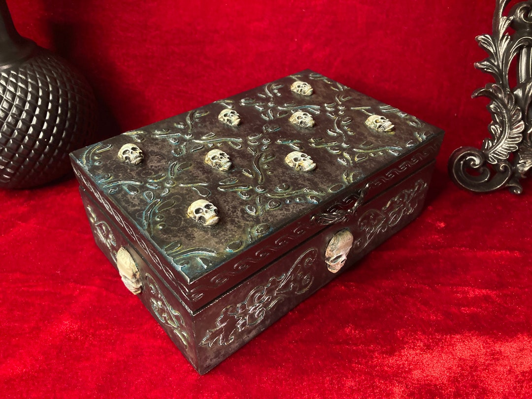 Skull Jewelry Box, Gothic Storage Box, Tarot Card Box, Trinket Box