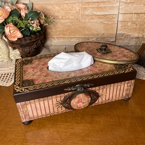 Floral Tissue Box Cover, Τissue holder, Kithchen Napkins Holder,  Farmhouse decor, Gift for Her, Christmas gift, Home gift
