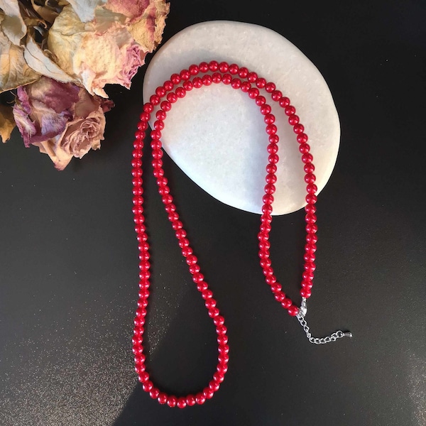 Collier 80 cm en perles de verre teintée rouge, grand collier en perles, collier en perles rouge, collier perles de 6mm rouge.