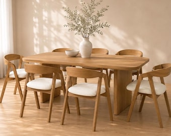 Set aus 6 Esszimmerstühlen aus massiver Eiche mit cremefarbenem Bezug