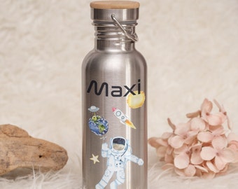 Gourde personnalisée 'Espace' avec nom pour l'école de garderie, bouteille en acier inoxydable anniversaire sport cadeau en acier inoxydable 600 ou 750ml