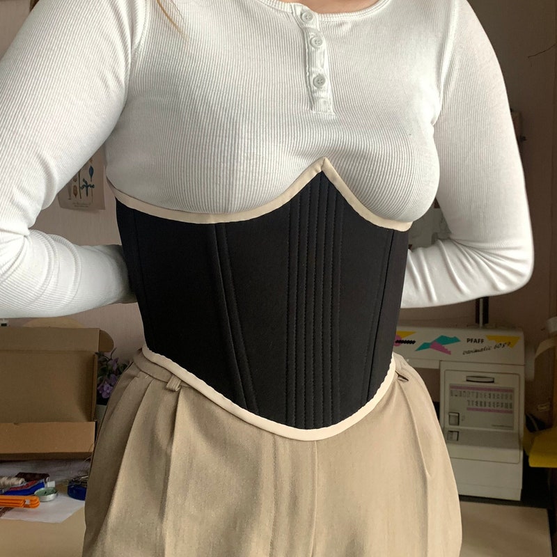 embroidered corset belt