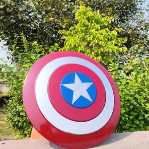 キャプテン・アメリカのシールドレプリカ - 金属製小道具 | ウィンター・ソルジャー アベンジャーズ コスプレシールド