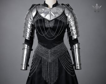 Women’s Medieval Knight Armor Set, Female Warrior Costume, Steel Shoulder Armor, Chainmail LARP Cosplay, Renaissance Faire Outfit