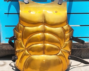 Coraza muscular romana dorada / Peto de gladiador de acero hecho a mano / LARP Cosplay Halloween / Armadura de pecho de guerrero griego / Regalo de fantasía para él