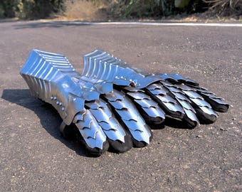 Middeleeuwse Nazgul-stalen handschoen ~ harnashandschoenen Battle Warrior Ridderhandschoenen ~ Sca Larp-stalen demigauntlets