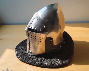 Handmade Medieval Knight Bascinet Helmet: Steel Armor with Visor Aventail