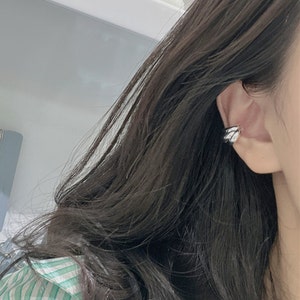 925 Sterling Silber Chunky Ear Cuff, dreifach Ear Cuff Fake Piercing, einfache und minimalistische Ohrmanschette ohne Piercing, Conch Tragus, Geschenk für Sie / Ihn Bild 3