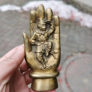 Copper Tathagata Buddha Hand ,Tibet Temple Tathagata Buddha Hands Statue Figurines Buddha Hand Sun Wukong Buddha Statue ornament decor .m114