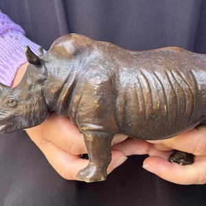 Retro Copper Rhino toys model figure kids, Animal Rhinoceros figurine Statue, Collectible Home Office Decor Rhino Sculpture Wildlife Gifts .