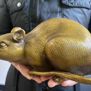 DE0113 Cast Copper Sitting Mouse Metal Statue Animal Home Garden Ornament Sculpture Detailed Rat Antiqued Ornaments Decoration Huge Mouse 65