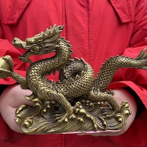 DE0151 2024 Chinese New Year Dragon Statue Brass Copper Dragon animal Figurine Office Desk Feng Shui Decor Royal Golden Loong wealth beast image 2