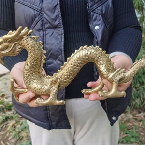 Copper Metal dragon Sculpture Antiqued  Ornament  Zodiac dragon Loong Fengshui  Decoration Miniature Animal gift lucky success Beast statue.