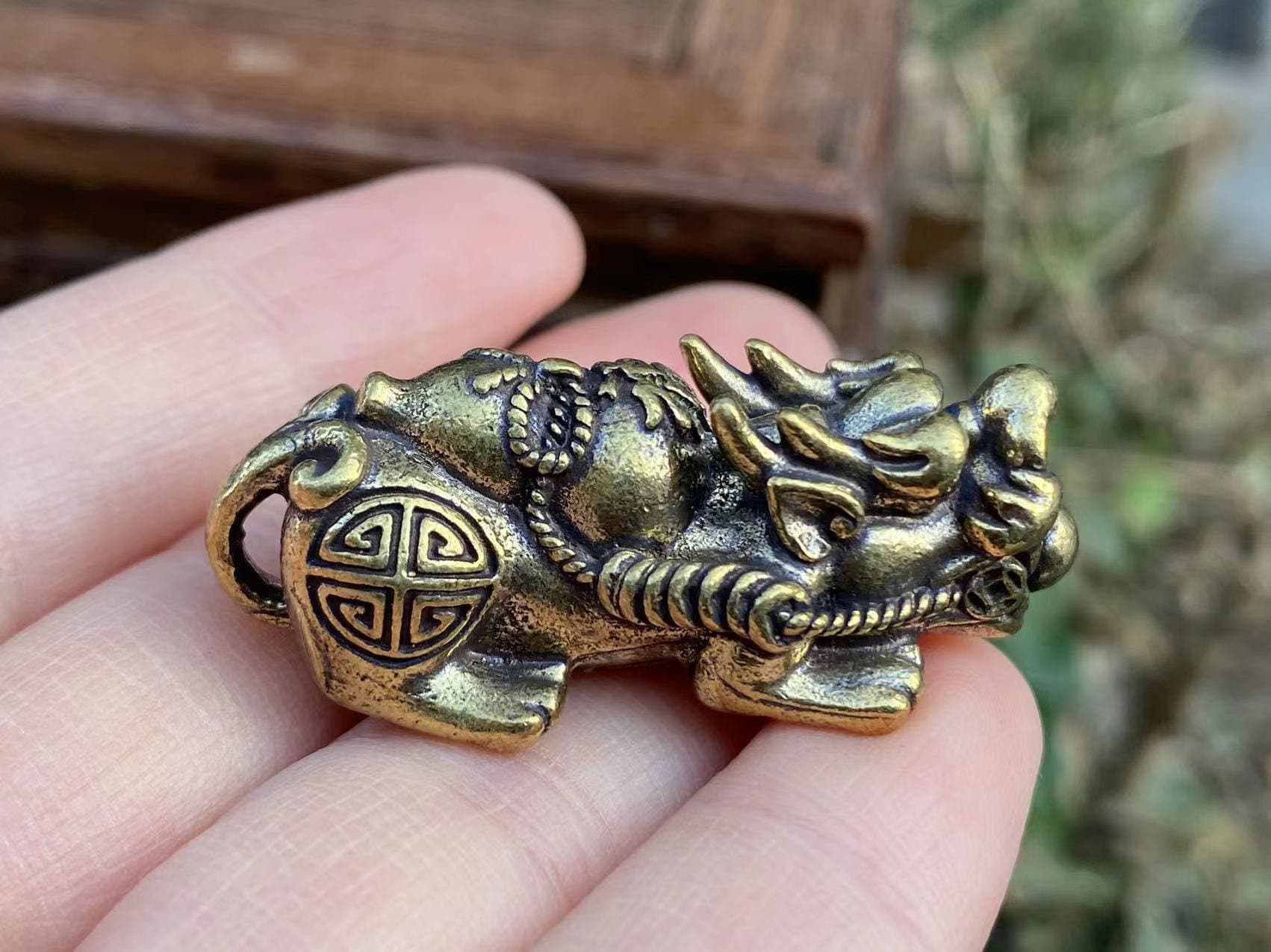 2 Pcs Copper Feng Shui Pi Yao Figurine Energy Cleansing Pixiu