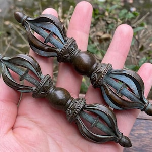 2 Pcs Tibetan Copper Vajra Phurba ornaments ,Handmade Buddha Vajra Handicraft Collection , Dorje Buddhism Mahakala Fengshui amulet DE0176