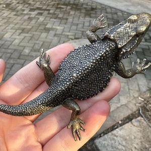 Copper lizard Sculpture Feng Shui Decor Ornaments Brass statue Tea Table Ceremony Decoration  Miniature Animals Garden decor Figurines DE205