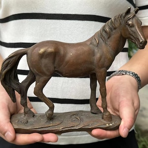 Copper War Horse, Pure Copper Statue of Horse, Brass Sculpture Collectable Table Decor Animal Figurine for Living Room Home Decorations Gift