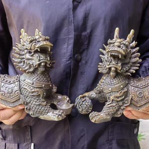 A Pair Copper Feng Shui  pixiu qilin statue,Foo-Dogs Lion Temple Guardian pixiu beast blessing fortune wealth unicorn Pi Yao Home Figurine .