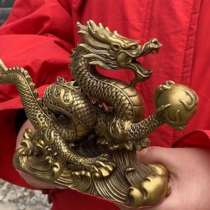 DE0151 2024 Chinese New Year Dragon Statue Brass Copper Dragon animal Figurine Office Desk Feng Shui Decor Royal Golden Loong wealth beast image 4