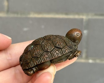 Vintage fortune Copper Turtle Statue, Bronze Collectibles Figures Home Decor ,Longevity Tortoise Feng Shui Ornament Symbol of Peace Lucky 55