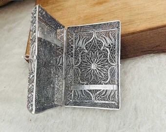 filigree cigarette case Lot 234 Cigarette Case in Silver Filigree