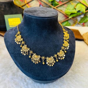 Sequin Filigree Embroidered Handcrafted Silver Women&#39;s Necklace
