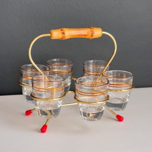 Vintage glazen set uit het midden van de eeuw met gouden houder - Duits retro bargerei