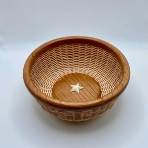 6” Round Cherry Wood Nantucket Lightship Basket with 1” Star Bone Carving