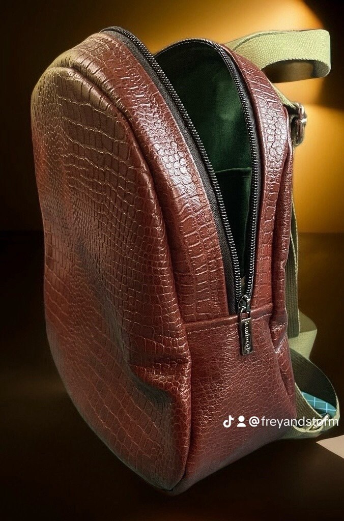 Sophisticated Brown Crocodile-Embossed Backpack glen Miller Ann Turk Elegant Brown Crocodile-Embossed  main image 2