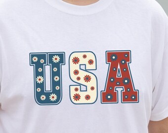 Patriotic American T-Shirt, Floral USA Patriotic Shirt, Rustic American Flag Graphic Tee, Patriotic Worker Gift, USA Pride Gildan 5000 Tee