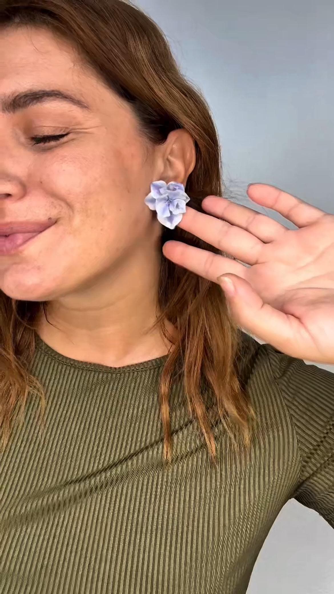 YAZILIND Orecchini a goccia di strass da donna a forma di fiore Orecchino pendente Gioielli per feste di compleanno femminili (rosa