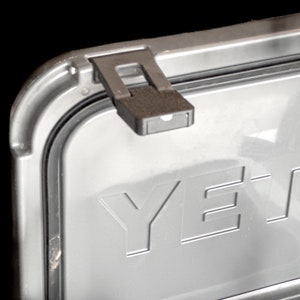 TrackLatch - Apple AirTag Compatible Latch for Yeti Roadie Coolers