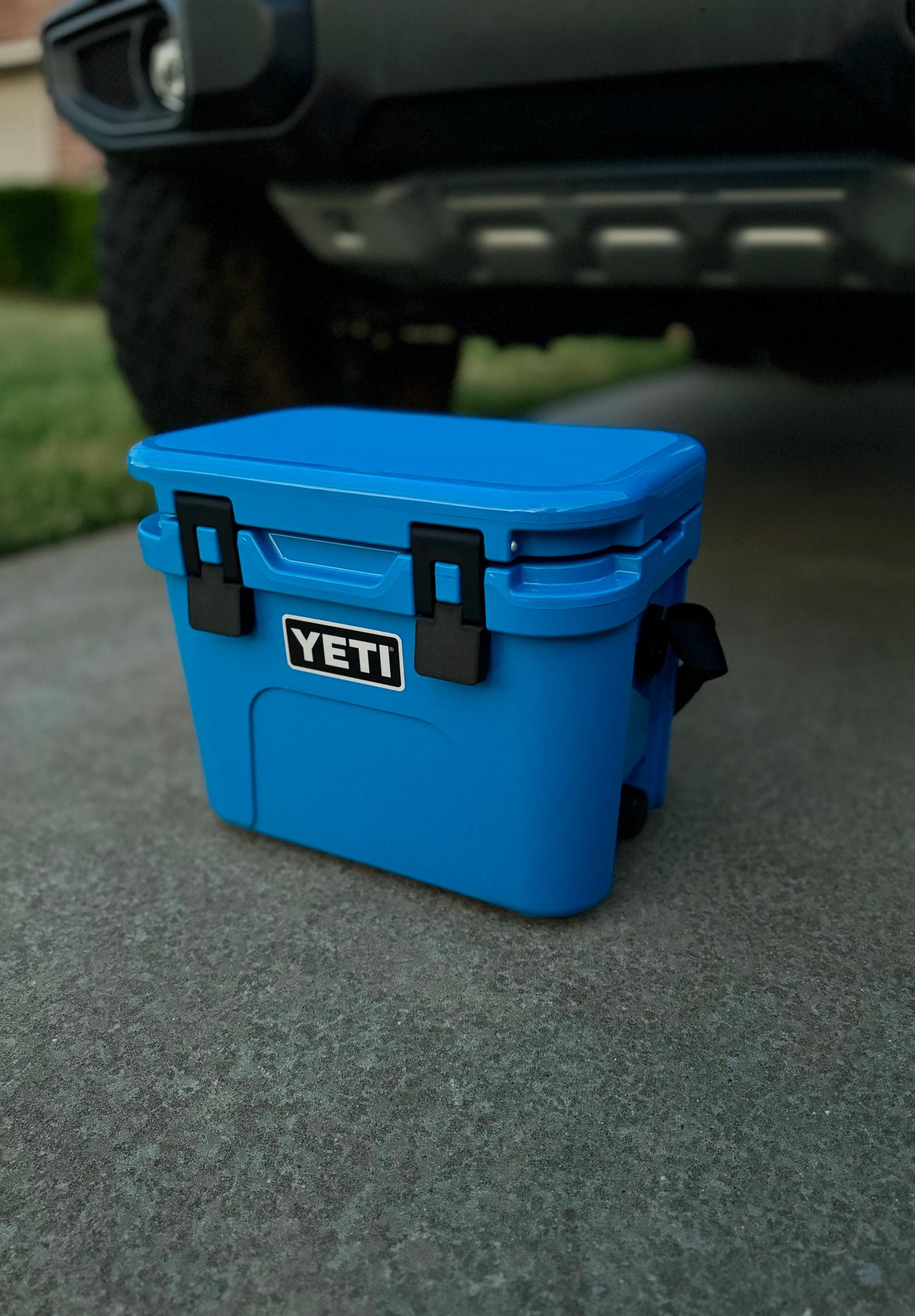 Lightlatch - LED Enabled Replacement Latch for Yeti Roadie Coolers