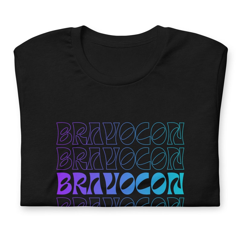 Camiseta unisex de BravoCon 2025 Las Vegas / Merchandising de Bravo TV