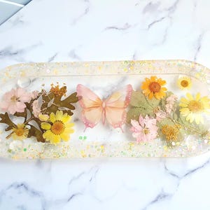 Vanity Tray, Medium Sparkly Floral Butterfly Catchall Dish, Pink Yellow Orange Epoxy Resin Trinket Tray, Housewarming Gift for Her