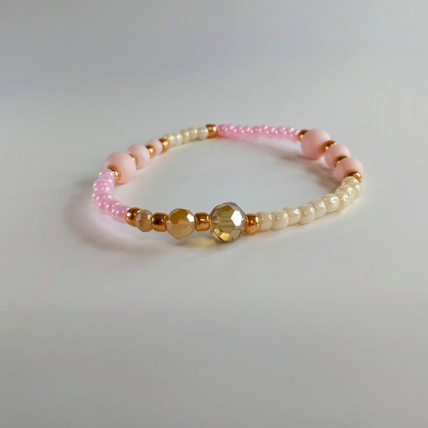 Strawberries & Cream Bracelet | 18k Gold plated beaded bracelet | Pink beige and gold armcandy | Girly layering bracelet | gift for her