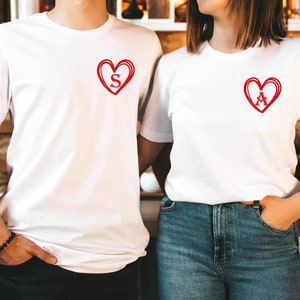 Custom Couple Valentine&#39;s Day Shirts, Custom İnitial Shirts, Personalized Shirt Gift for Girlfriend Boyfriend, Couple Matching Valentine Tee
