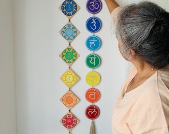 Zeven chakra's hangende kunst, chakramuurset, decor spirituele energie, houten chakra-ornamenten, yoga-meditatiedecor, handgemaakte chakrakunst